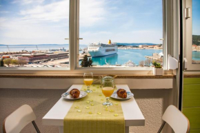  Apartment Amazing View  Сплит